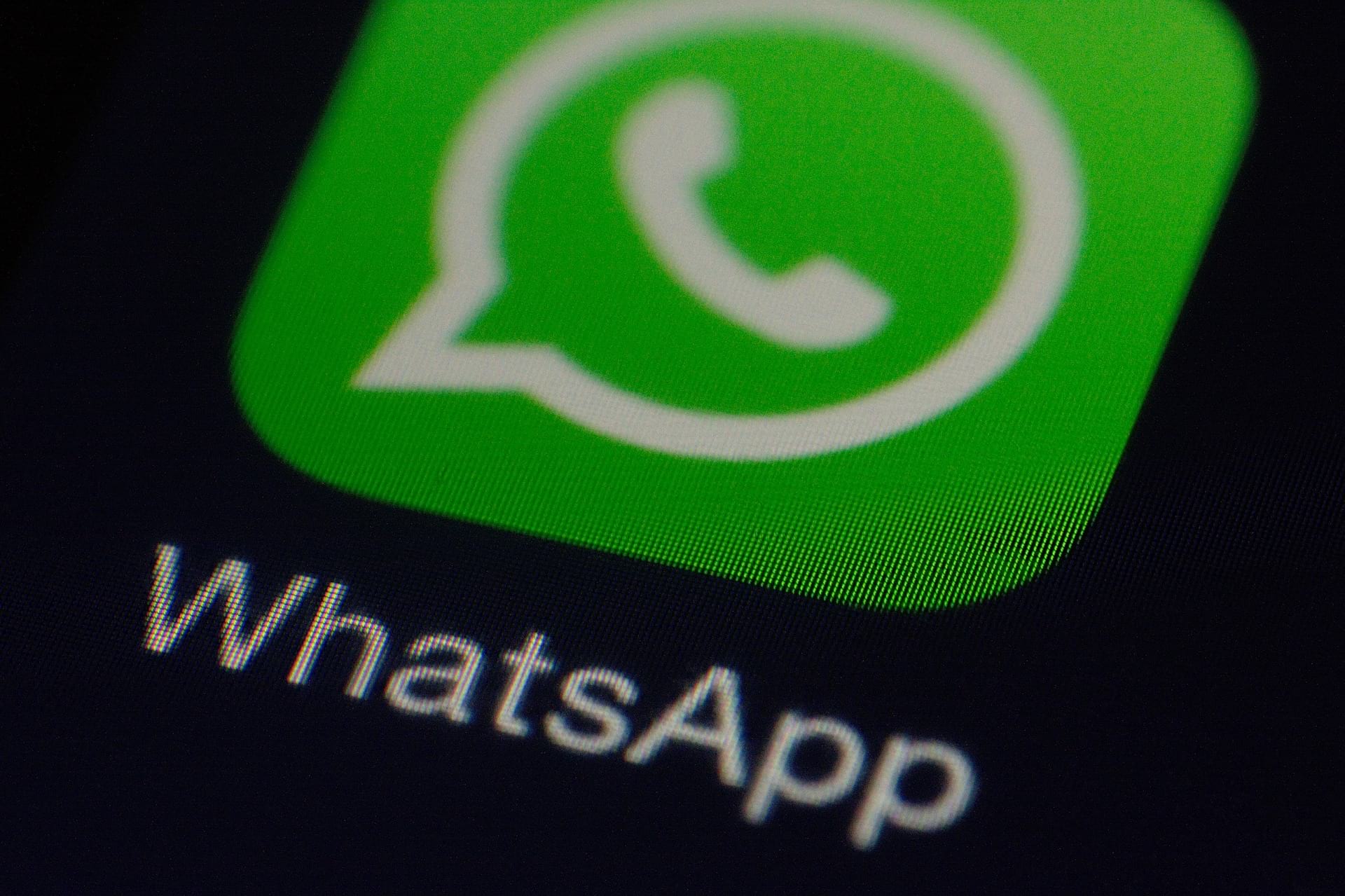 Výklad karet přes whatsapp chat